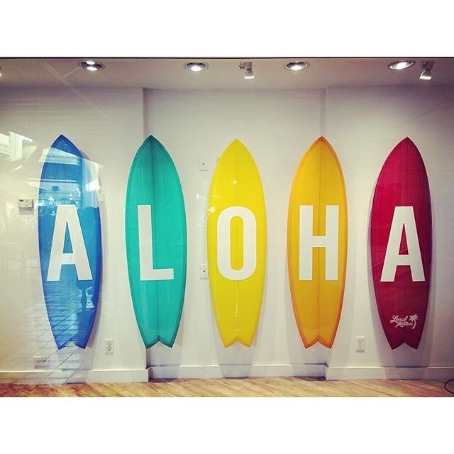 AlohaCrate's tweet photo. And it's #pauhana time on this #alohafriday! ❤️ 📸 courtesy of @mgmarkw https://t.co/5fOzsqDtiL