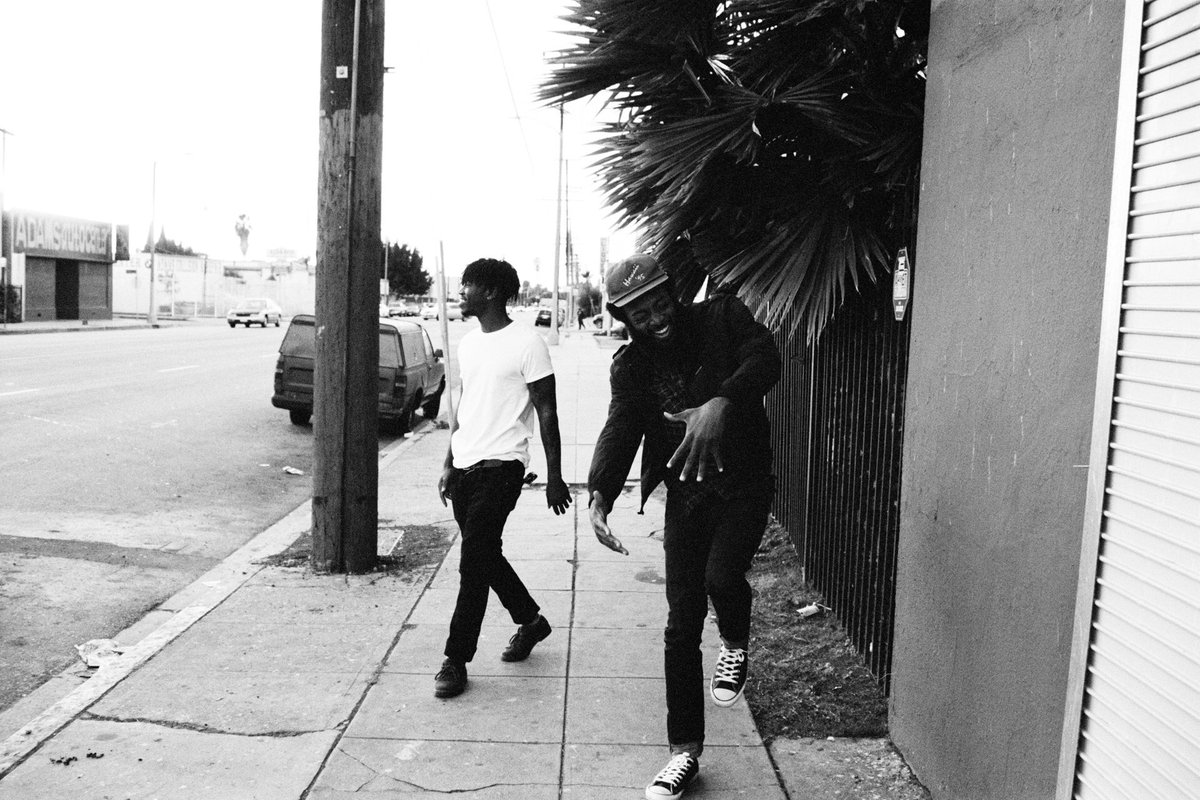 CousinNeighbor's tweet photo. Photography: @christianpadron https://t.co/MgS0Zn6pXN