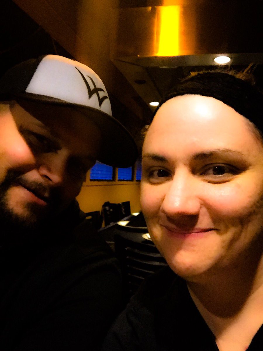 DaeLeed's tweet photo. Fun times with the husband💜 https://t.co/rhC7aKaBmv