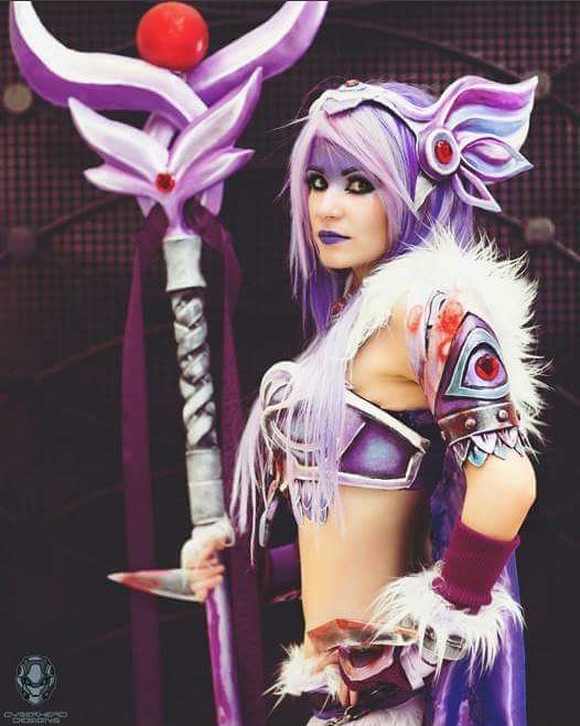 Watch Danielle Beaulieu's leaked NSFW photo on TwXstars