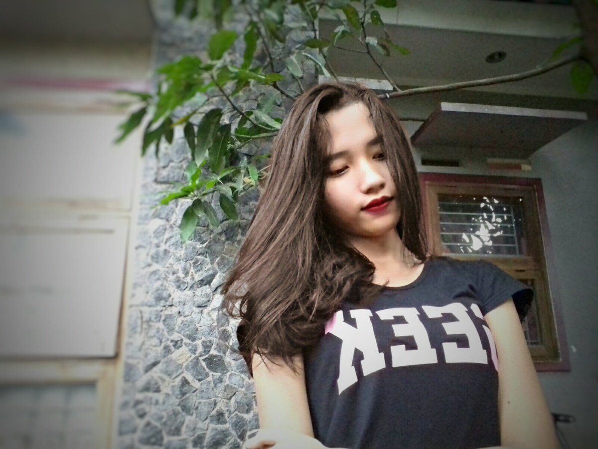 NinaNE (@ninanurelsa12) on Twitter photo 