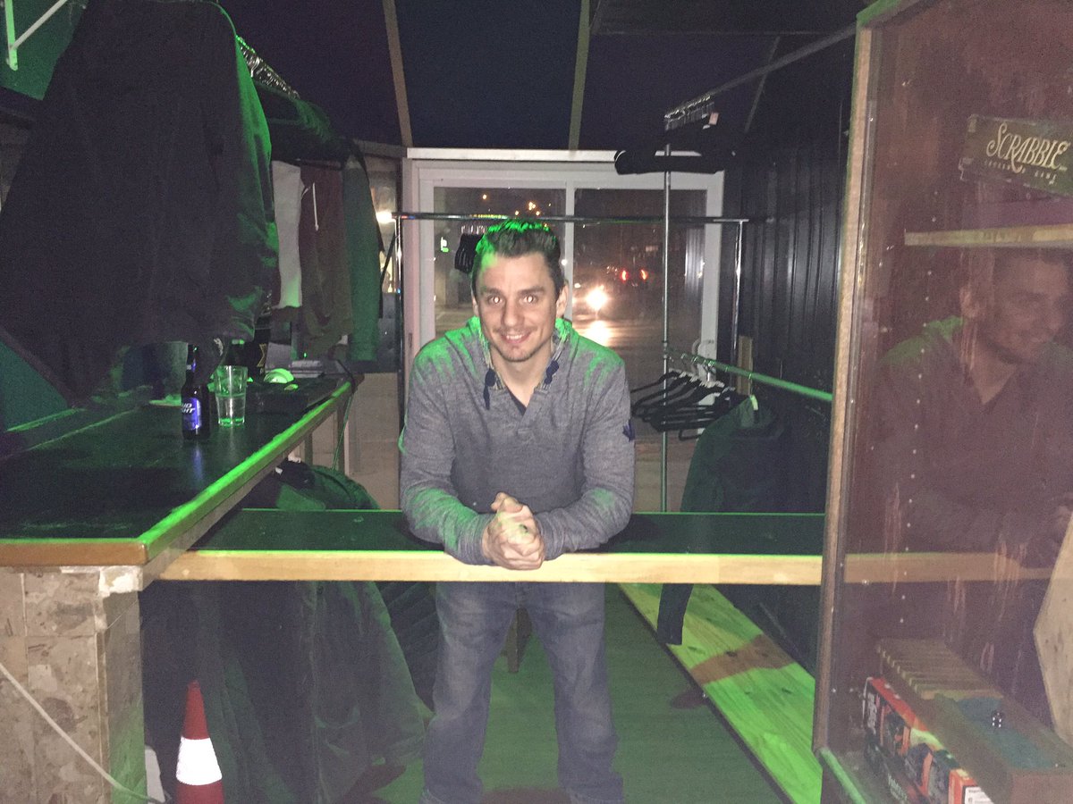 VicShots's tweet photo. Come throw shit at our coat check girl. #rotteneggs @DoogiesGuelph @scott_cairns_ @Robbie_luvs_cat @mikeparalovos https://t.co/jkmvLlpC3Q