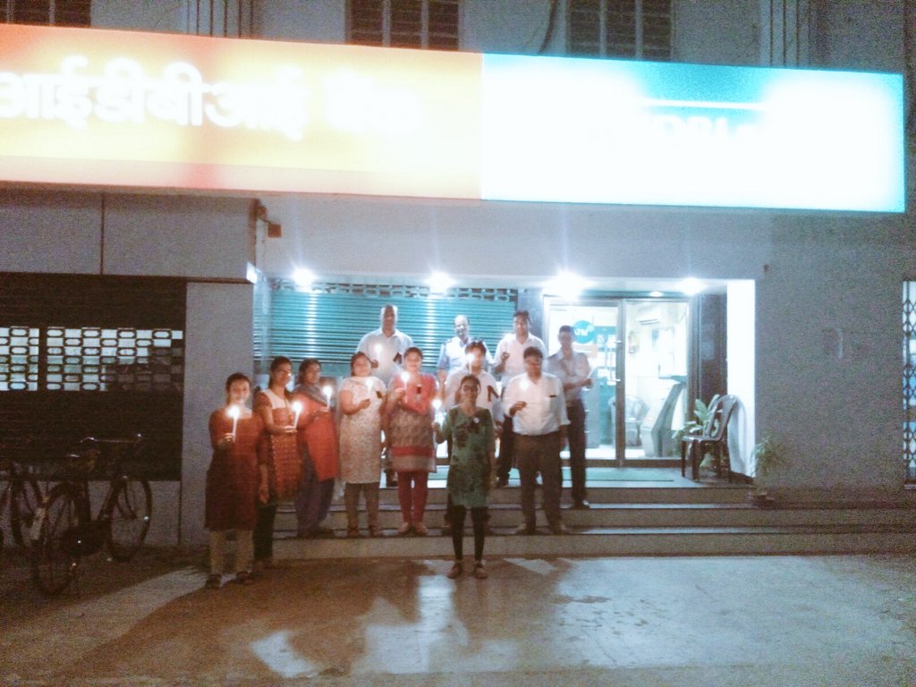 anindyaon's tweet photo. @SanchariBasak 
Stop selling silver spoon of India https://t.co/PAFoqu2Q9I