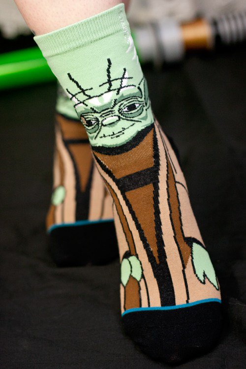 OTTYCB's tweet image. Comfy, these are: buff.ly/1LVEDuR ( #yoda #starwars #jedi #nerd #geek #socks #fanboy #fangirl #epic )