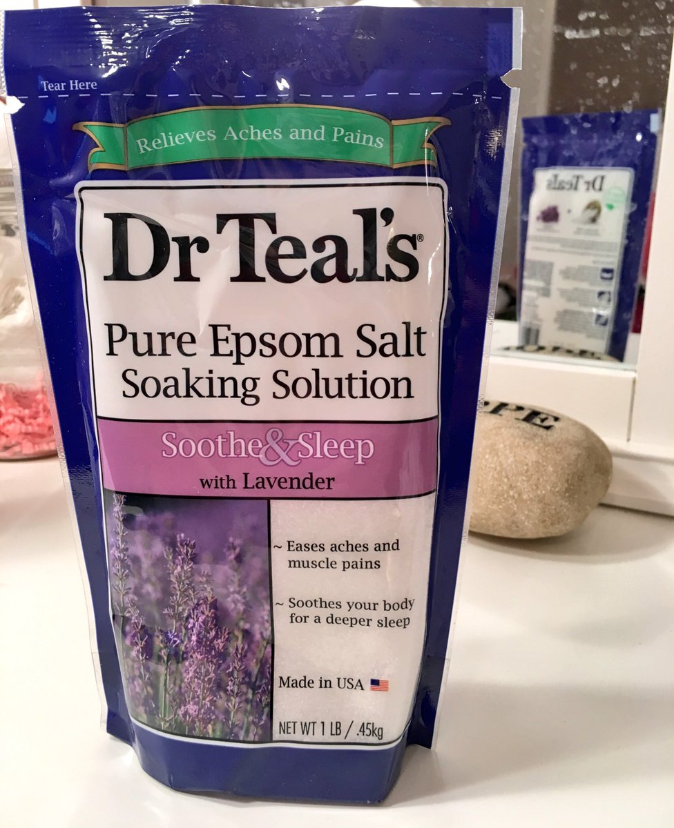 ablondebabe's tweet photo. I 💗 #epsomsalts in my bath 2x a week for #chronicpain! @DrTeals @Influenster #contest #SoakWithDrTeals #CheersVoxBox https://t.co/HNtC3x5Qqb