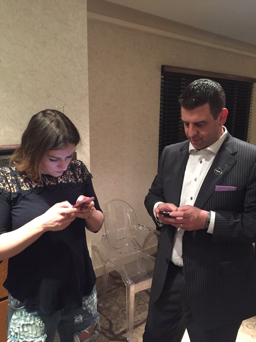 Tessab25's tweet image. A serious conversation taking place between @natspooner5 and @BartsBytes right now... #dontTalk #JustText