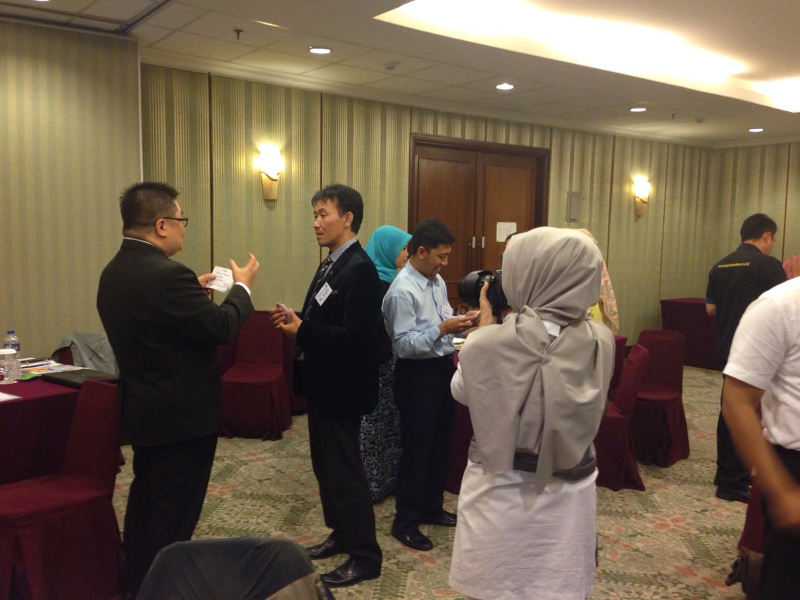 lusaykc's tweet photo. Sesi apresiasi, bahkan trainer pun memberikan apresiasi kpd para peserta.... Luar biasa https://t.co/ermNnG7GDO