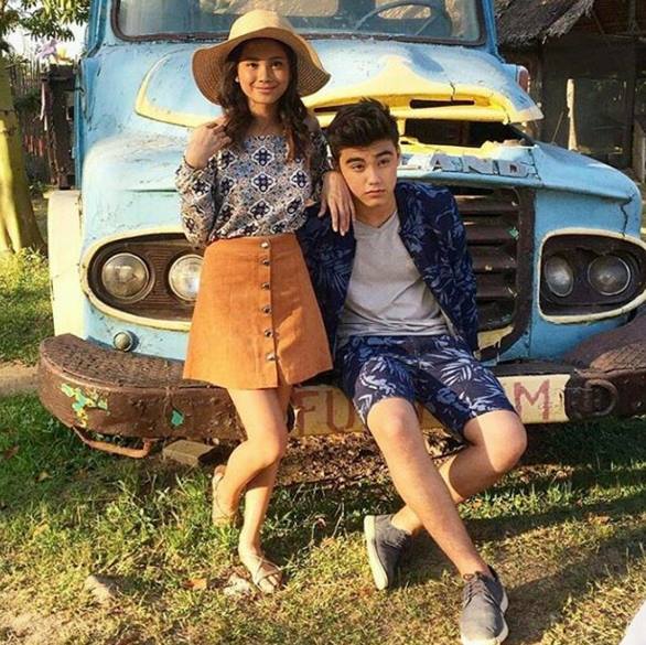 AbarriKyla's tweet photo. @TeamYLONA idol ko kayo team bailona sana makita nakita ng personal team bailona talaga ako https://t.co/MpQWkFKI39