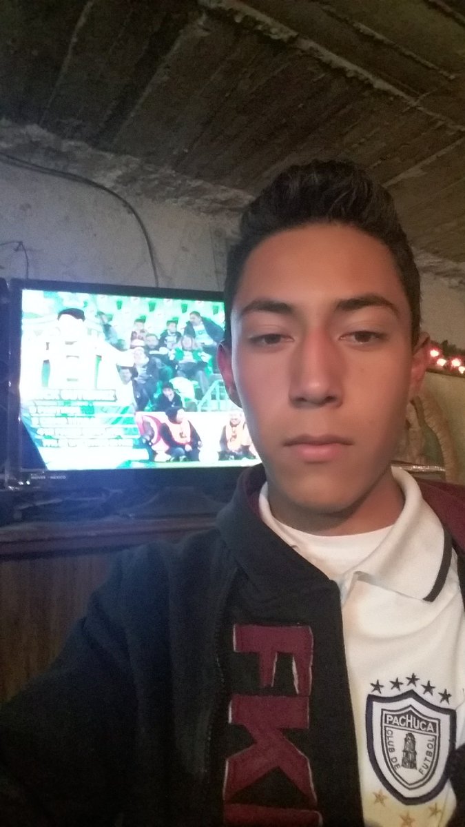 PacoLira124's tweet photo. @futaztecadep vamos pachuca queremos la copa https://t.co/SGUa6ZLopc