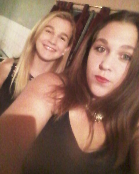 solevicente2's tweet photo. Somos las Que estamos jajajaja #Anaaaa https://t.co/ulcmPElSML