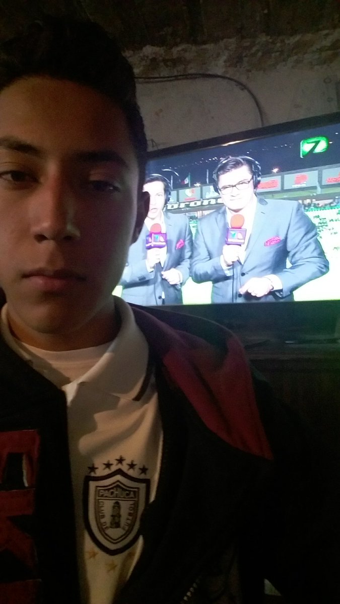 PacoLira124's tweet photo. @futaztecadep yo apoyo a mis tuzos cuando menos se lo merecen xq es cuando mas lo necesitan https://t.co/70k1TqGcfh