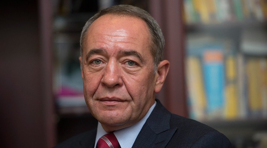 RTenfrancais's tweet photo. #USA : l’ancien ministre russe de la communication Mikhaïl #Lessine mort d’un coup à la tête
https://t.co/teFAyEmeTV https://t.co/4DjI4K2jWH