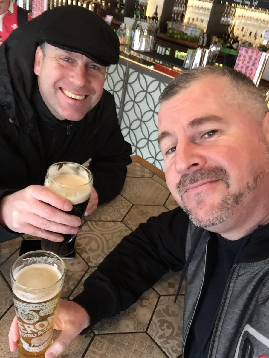 mickbcfc1's tweet photo. On the way to England rugby with @007_macca The before picture #peroni https://t.co/Wg1kJWSUgT