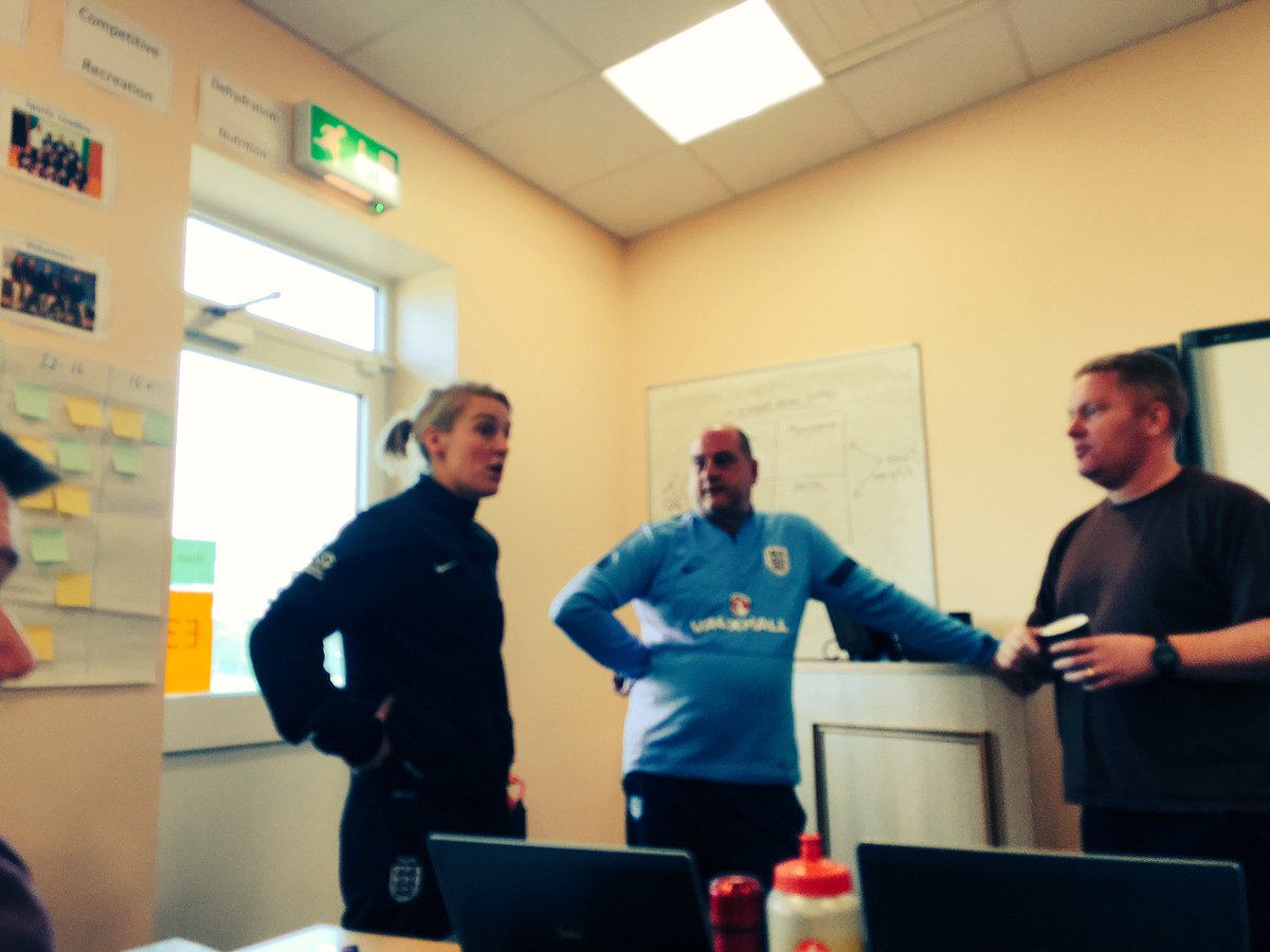 markymark_5's tweet photo. @LincolnshireFA learning taking place on the MOD3 @FA #developmentmindset #FAM3 https://t.co/l0yaHXmWiY