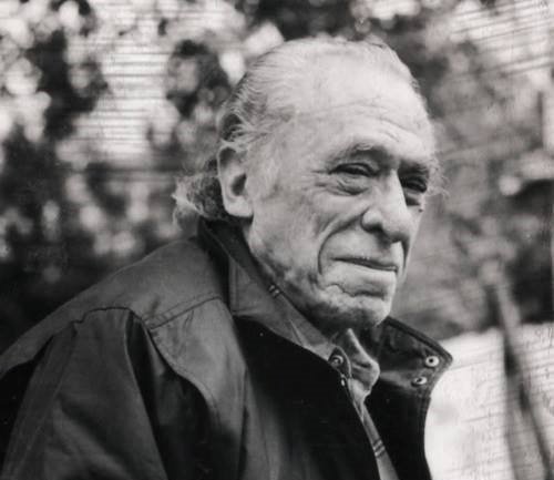 iyitweet's tweet photo. İnsanların seni en çok sevdiği zaman, onların işine en çok yaradığın zamandır. 

/Bukowski/ https://t.co/qX4zxz5kyM