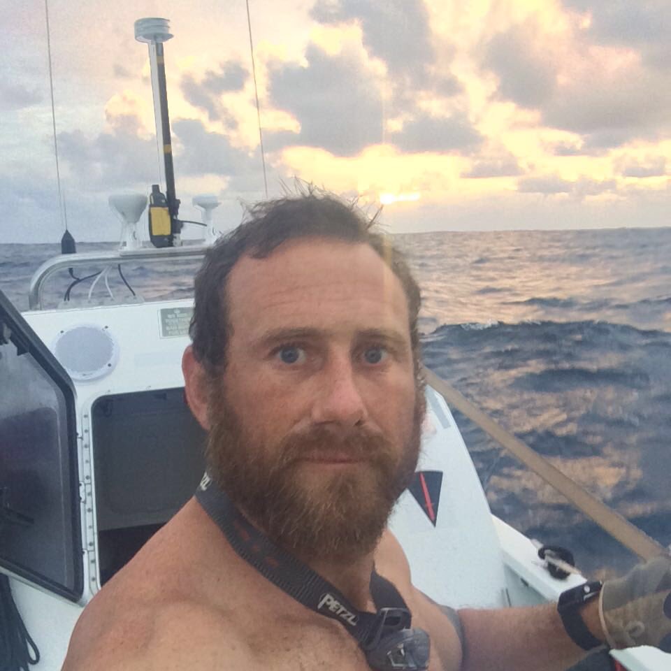 teamessencerow's tweet photo. been a while but here is #selfiesaturday during #sunrise approx 1300 miles from Venezuela 
@jasonfox1976 https://t.co/wzGfvG8hzT