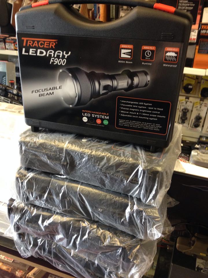 PlymouthGuns's tweet photo. New stock: #Hawke scopes, dot sights, #Tracer lamping kits #LEDRay900 #Sidewinder #SRPro #Vantage #Airmax #Plymouth https://t.co/qx1jYILQwa