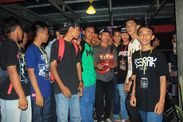 fardho burenza tweet media