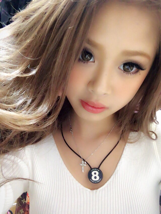 かとみか 加藤美佳 Ar Twitter 最近のカメラ怖いよね んまとゆことで 今日のmake T Co Uonnw1fgh0