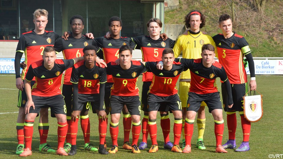 sporza's tweet photo. Svilar, Verlinden en Vanheusden: maak kennis met de "bekende" jonkies van de Belgische U17: https://t.co/KOWWqD9fkV https://t.co/TJVgi5BapN