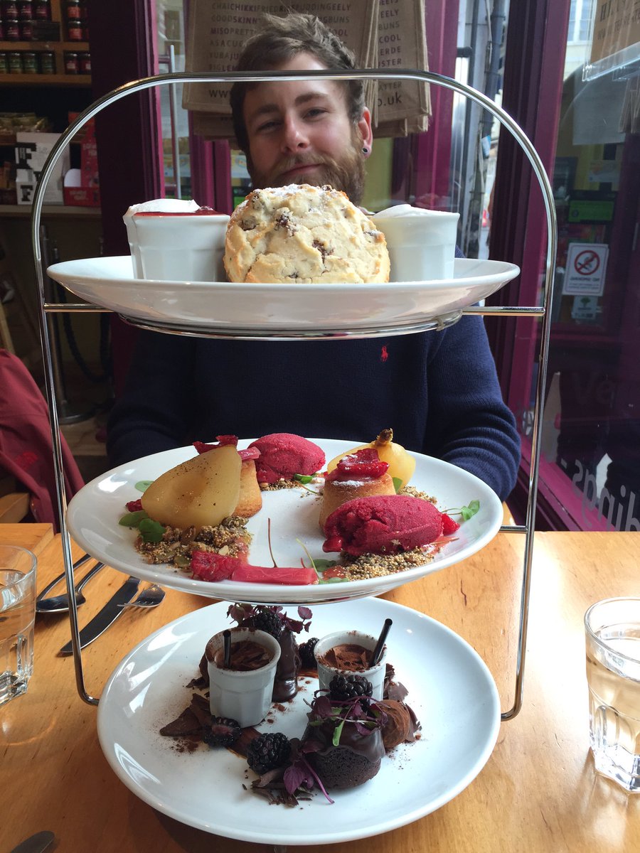 Best ever #vegan afternoon tea <a href="/TerreaTerre/">Terre a Terre</a> yesterday 🌱