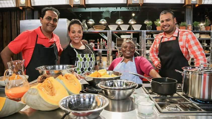 ChefSueAnnAllen's tweet photo. When we got to cook with @mpwgroup... What a phenomenal man! #DevilInTheKitchen #FoodHero https://t.co/YZW3M8XRxK