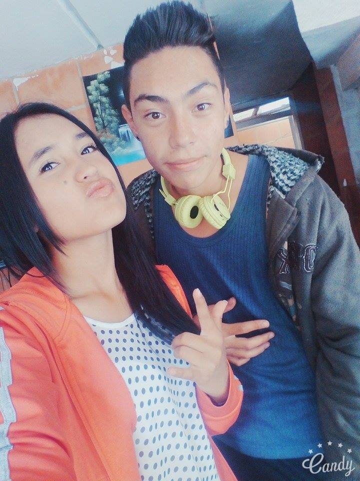 stevenvivas15's tweet photo. Hay Parce Me Veo Tan Raro Hay jaja Pero No Importa Porque Estoy Con Ud jaja 😉 https://t.co/7p6CZkMes3