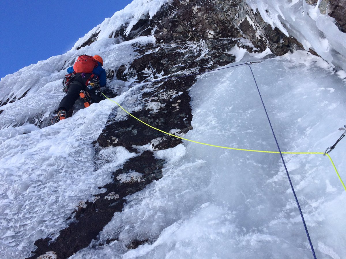 ChrisJHague's tweet photo. Amazing 4 days on the Ben with @RichCross_AG Orion Direct, Minus2, Gemini Direct (&amp; Direct Finish) &amp; Astral Highway. https://t.co/hbTooRy7oj