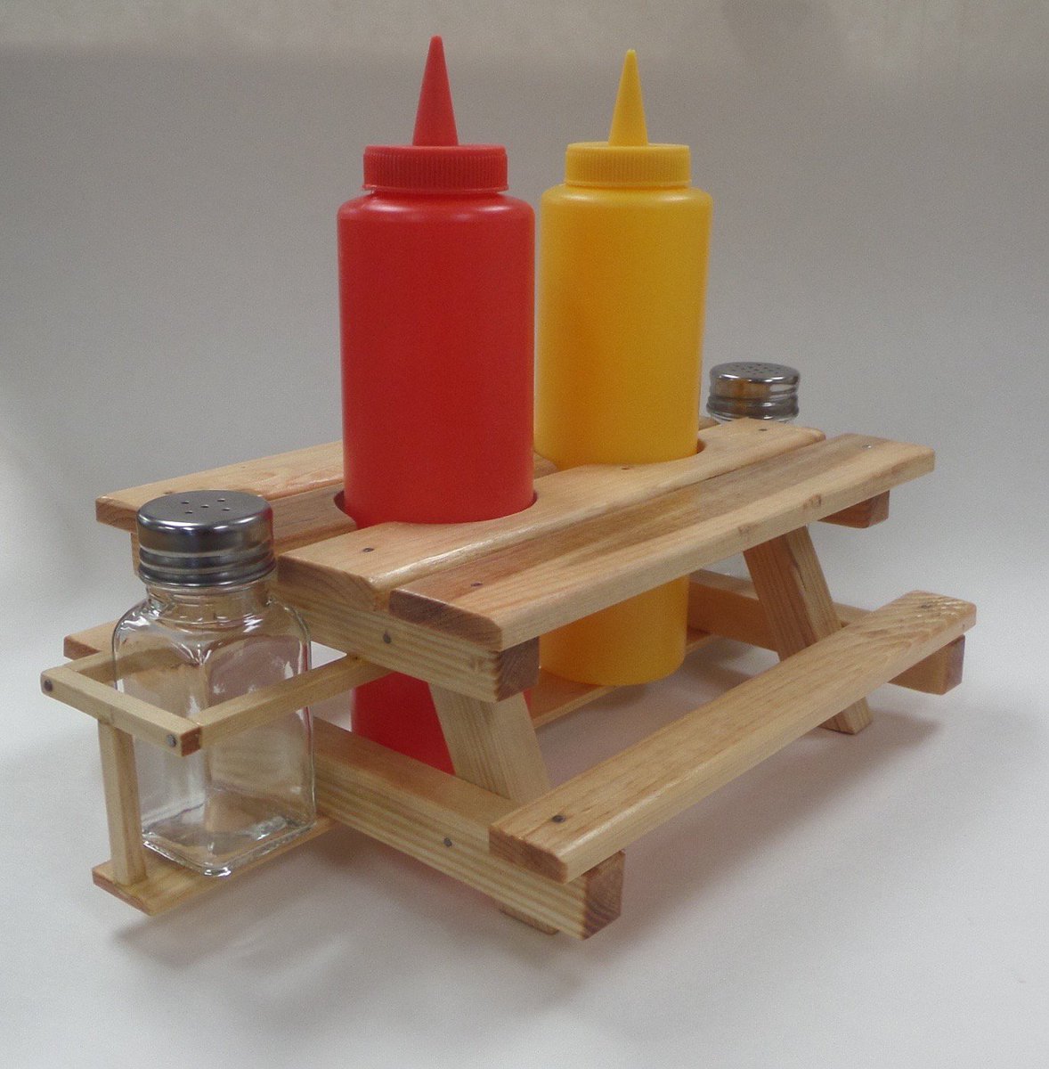 Keep up w/ WoodshopWizards.com for cool projects like this #BBQ #bbqpitmaster #picnic #barbecue #homegoods
