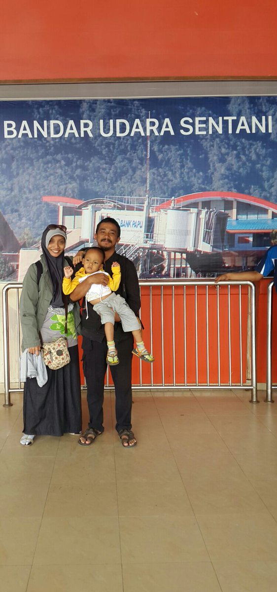 PerempuanSPI's tweet photo. Kak @greenlovas Ketua Bidang Kesehatan SPI hari ini mendarat di Jayapura dan siap utk mengcoaching kader SPI Papua. https://t.co/PzWbLG55Tp