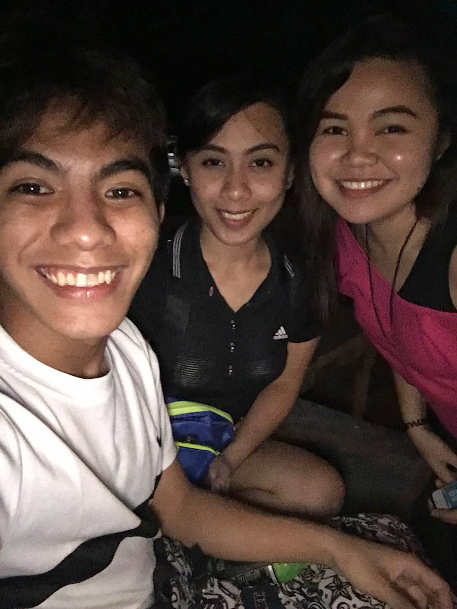 jonestrovy's tweet photo. Finally, reunited with these ladies after a year! 💋
TYL. #copypastefromfacebook cc: @yyensane @abbypottermore https://t.co/CFV7I1XCT5
