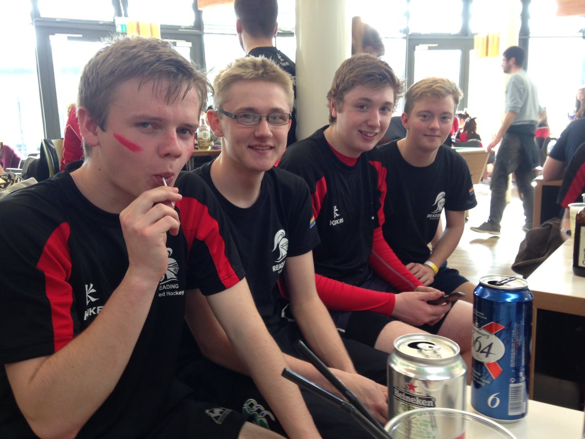 RUMXDHC's tweet photo. Handing over the baton - our Captains and Vices for 2016-7 and 2015-6. https://t.co/O7UOzg9Kjw