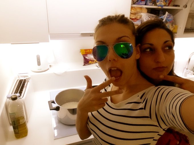 Haciiendo la comiidiita como en gh jejeje @Jimena_Lago https://t.co/Oxu5EuITp7<a class="tags" href="/tag/jimena_lago">@jimena_lago</a><a href="/tag/delicious"class="tags"><span>#delicious</span></a><a href="/tag/culazo"class="tags"><span>#culazo</span></a>