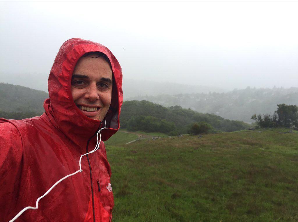 TechnologyHiker's tweet photo. Embrace the rain #smcparks #fuseform #neverstopexploring #tnflocals #ambsdr #wooolxinaction https://t.co/LuipPuMRGk