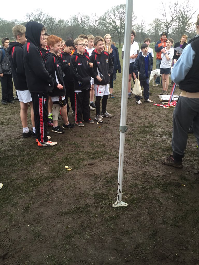 DagfaPEDept's tweet photo. Presentations of medals and trophies at the end of a great event https://t.co/6nEWR7H09G