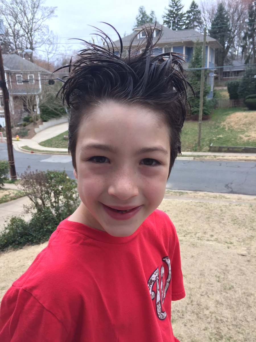 taytigersfirst's tweet photo. Wacky hair day! @HaroldPell @TaylorPTAtalk #owensfirstgrade https://t.co/KClIpqnrCY