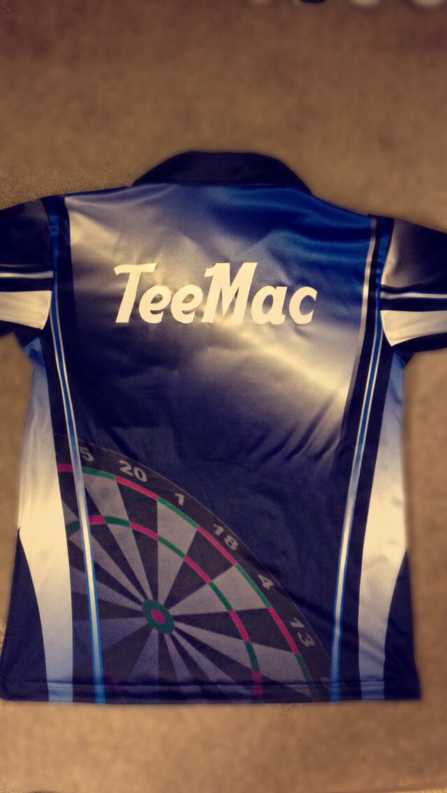 TeeMac32's tweet photo. Well made up with my new shirtπππΌ @A180DARTS π―#CustomDartsShirt https://t.co/ONaQhgq2Cj