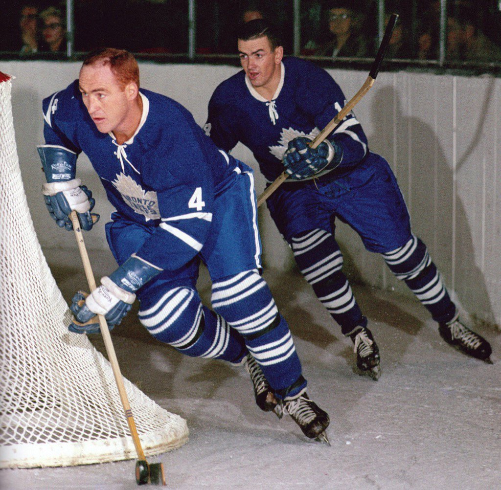 MichaelTutton's tweet photo. It's Red Kelly until the #DSE2016 Exhibit floor opens.
#DOOH
#digitalsignage https://t.co/uLDC7I4rPL