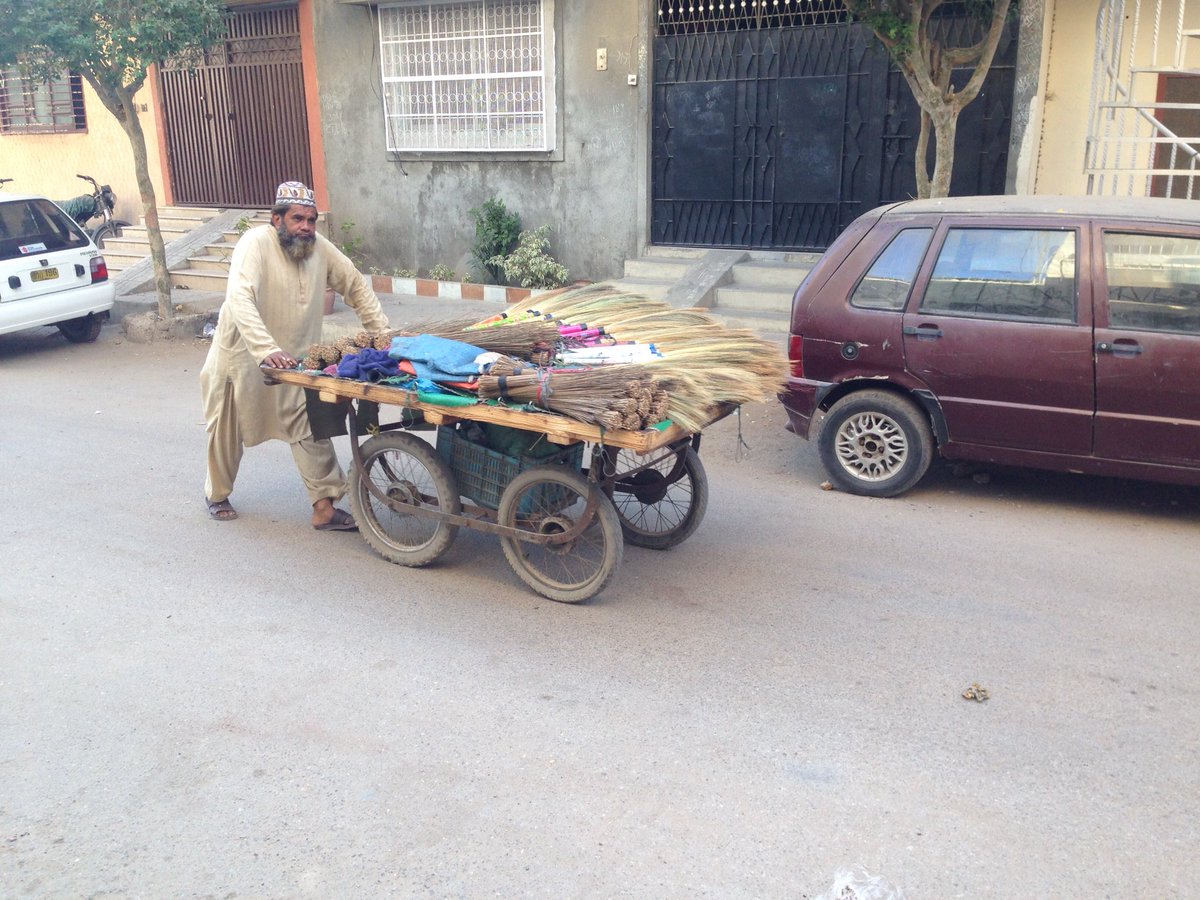 stoicKhan's tweet photo. Opportunist 

#CleanKarachiCampaign #Karachi https://t.co/iyWSUt87Po