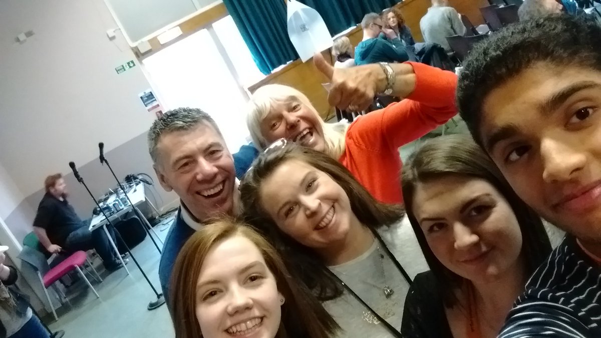 Karlie09's tweet photo. SYP59! #SYP59 #Selfie #EastDunCouncil https://t.co/YaHQSH6qqq