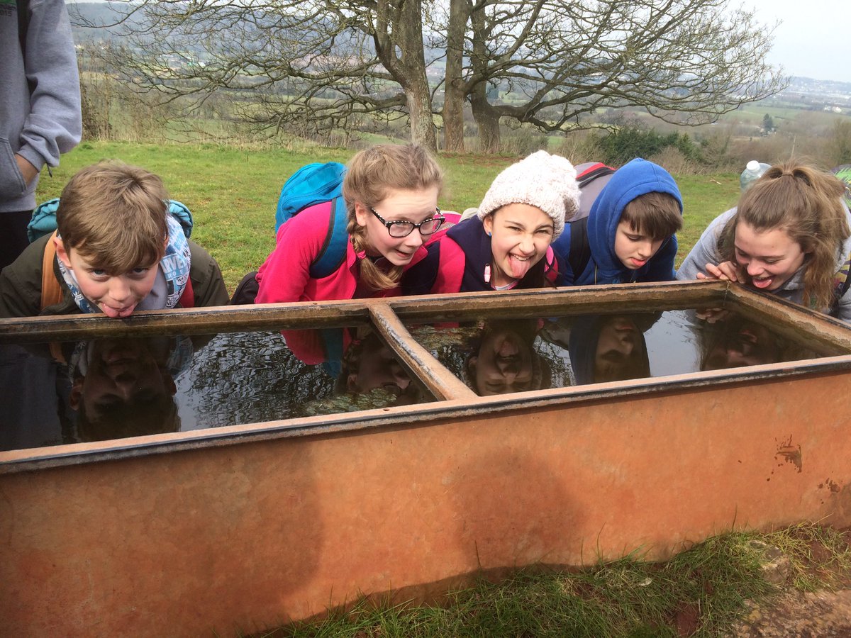 kewstokescouts's tweet photo. 1st Kewstoke are on camp again, this week it's the scouts and they're on a hike and thirsty! https://t.co/3zOlp859LM