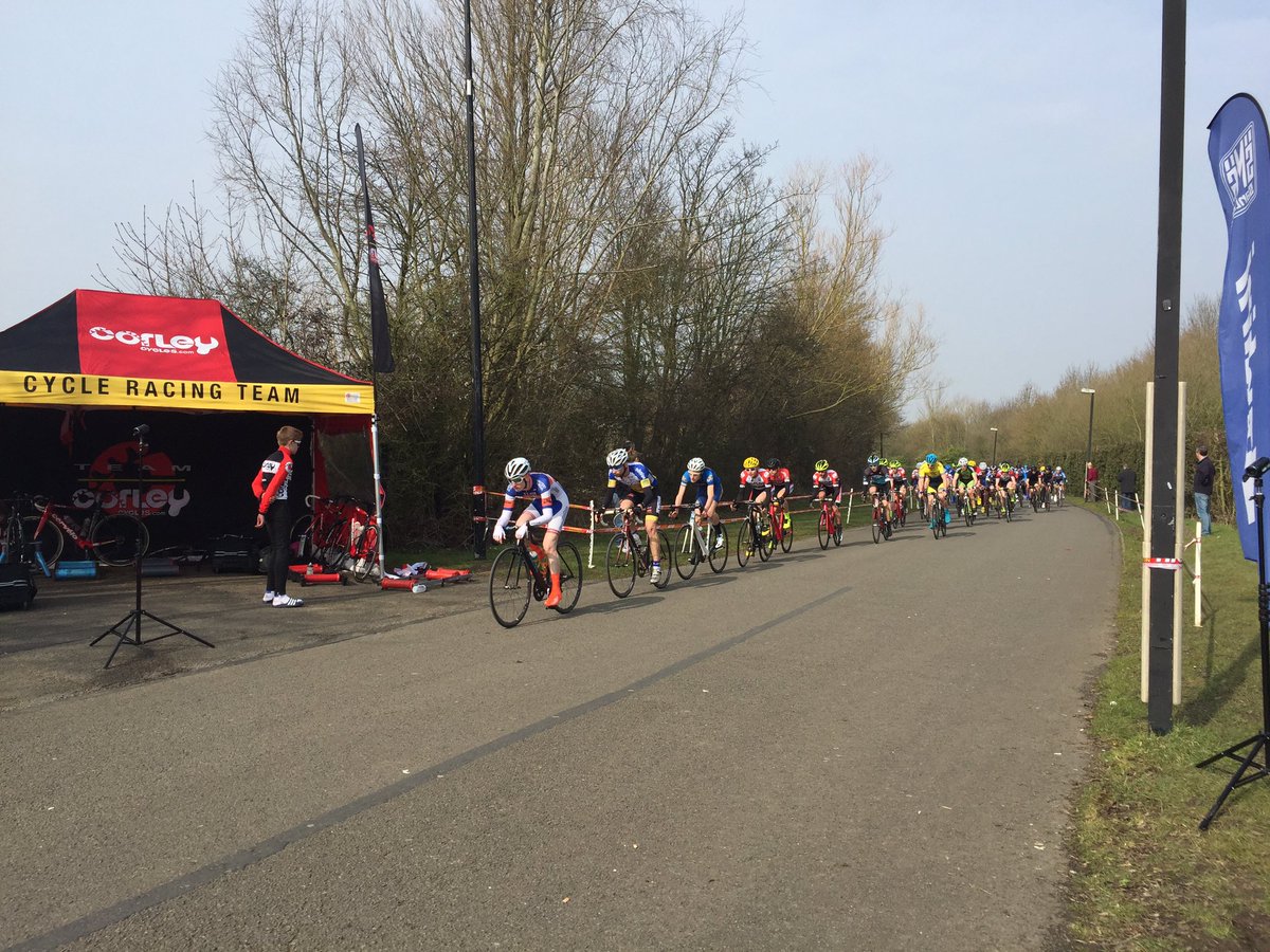 Corley_CyclesRT's tweet photo. And the 2/3 cat race is ago! Come on all the @Corley_CyclesRT riders!! https://t.co/8umjs6xE0e