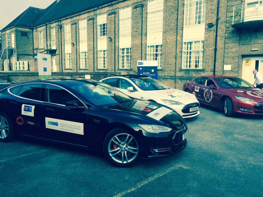 SAMERCADOUK's tweet photo. Electric vehicle road tour edition 2016 launching today. #ESCPEuropeEVRT . Bon voyage! https://t.co/qGpjCurHjB