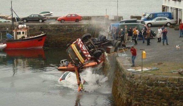 Alextrxm's tweet image. j'ai jamais vu un tel merdier de toute mon existence 😂😂