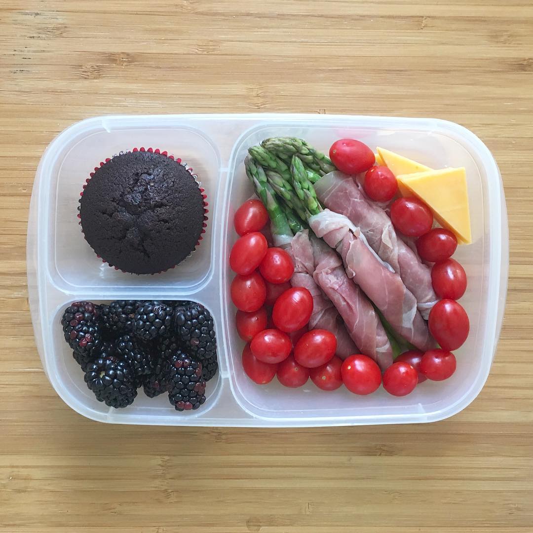 Moving__UP's tweet image. ЧЕМ ПИТАТЬСЯ НА РАБОТЕ? ПОЛЕЗНАЯ ОФИСНАЯ ЕДА!
movingupp.ru/chem-pitatsya-…