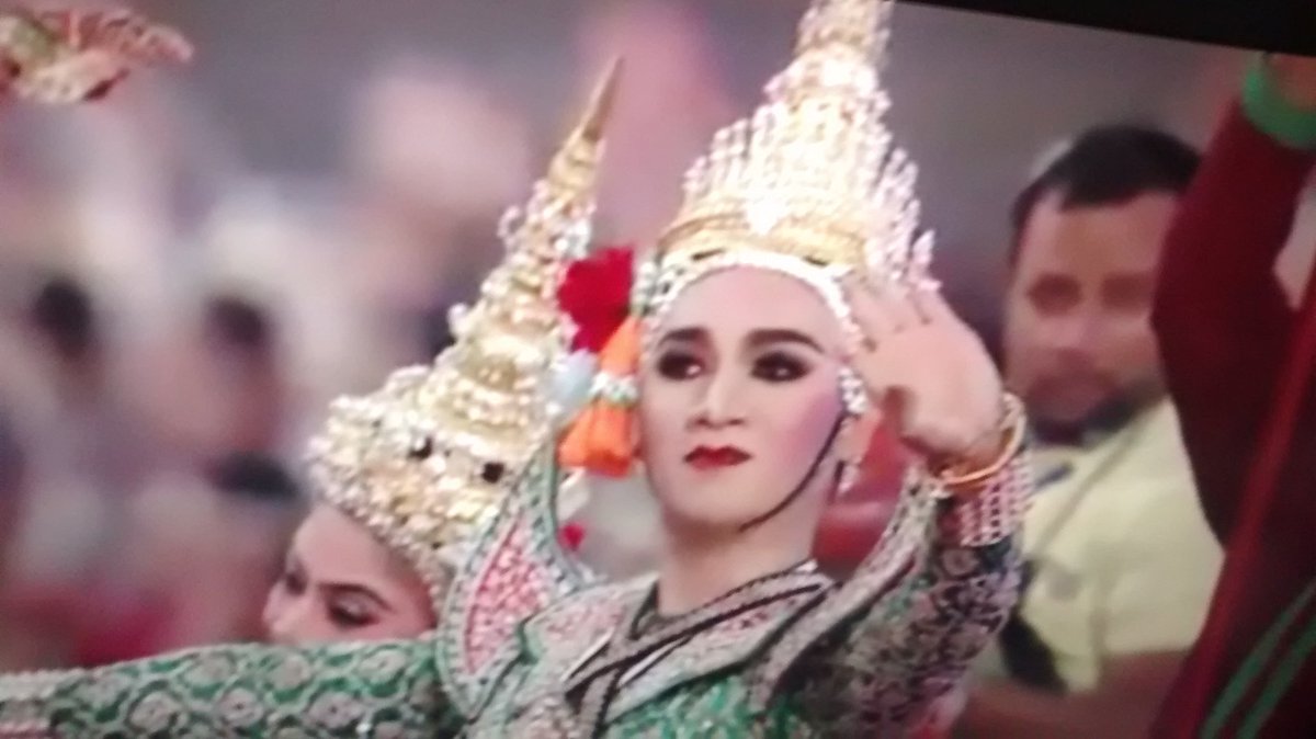 sush5457's tweet photo. Thailand dancers. https://t.co/S9Si8GXpd4