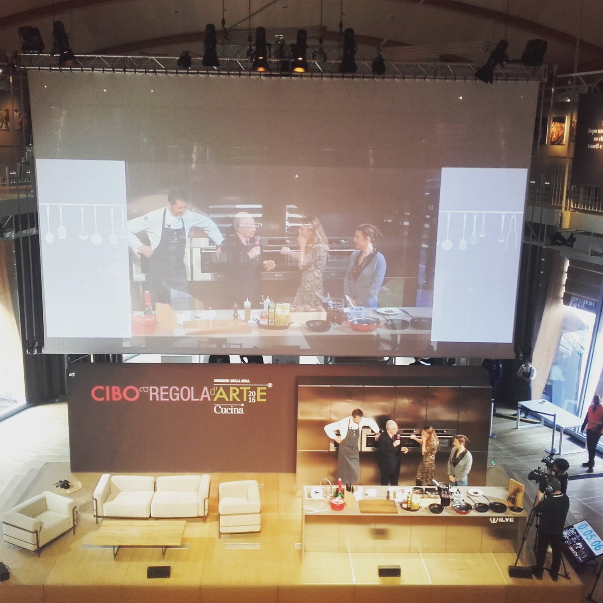 Domenis_1898's tweet photo. A @CiboRegolaArte gli #chef @andreaberton5 e @GualtMarchesi la prossima #masterclass vedrá #domenis1898 protagonista https://t.co/hgcM8hEVI5