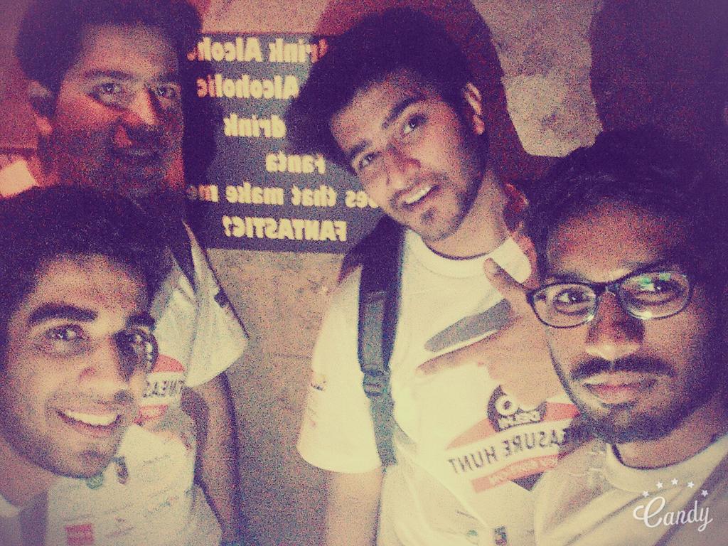 RaizadaHimanshu's tweet photo. #Tweasurehunt #THT30 #Mybargrill Taste Moctail... !! https://t.co/VLtBn6Q3y4