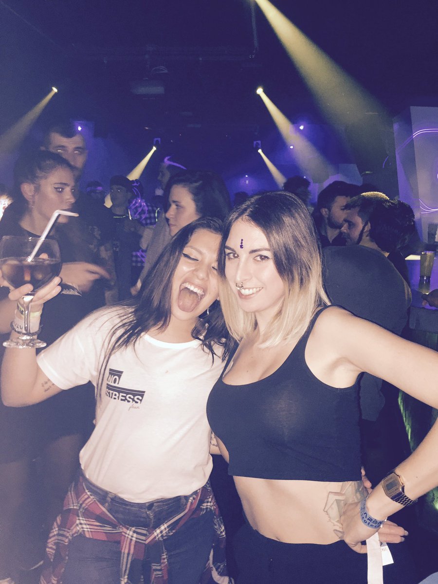 <a href="/BeverlyKillsDJ/">Beverly Kills</a> revolver rules💜