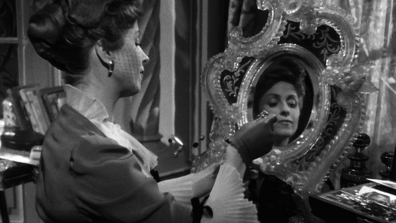 FforFilms's tweet image. THE EARRINGS OF MADAME DE... (1953) Directed by Max Ophüls. Adventurous tale of deceptive opulence &amp;amp; tragic romance.